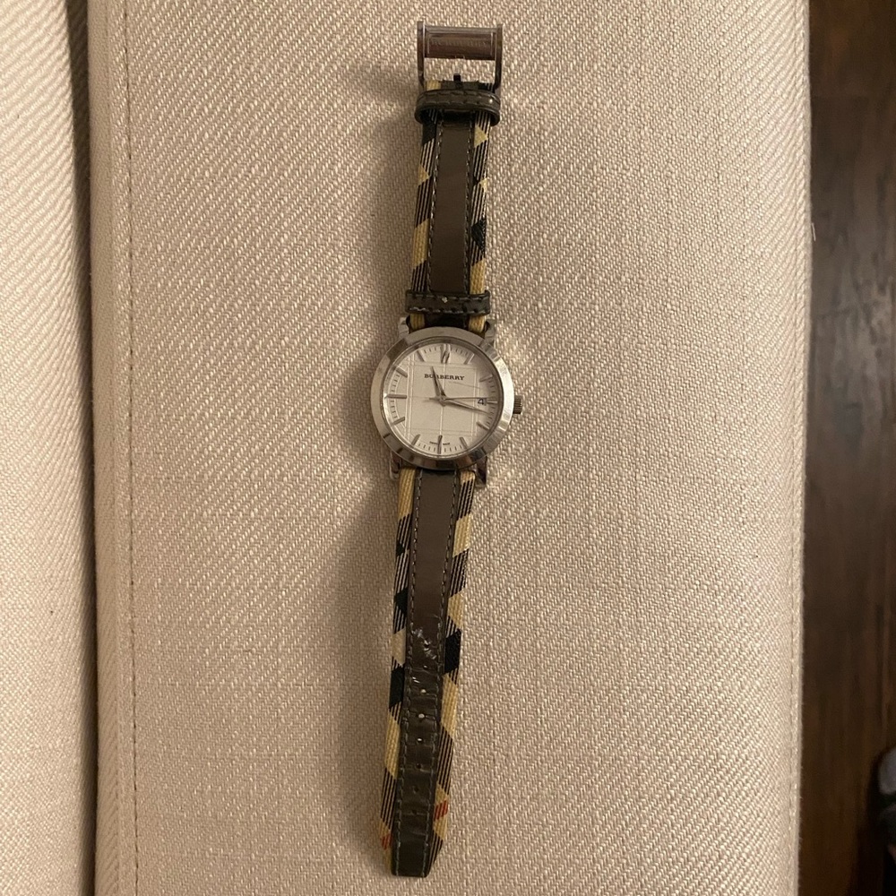 Burberry watch